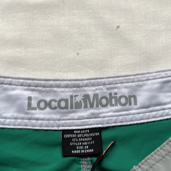 Local Motion Hawaii Color Block Stretch Patch Boardshorts - Picture 3 of 3